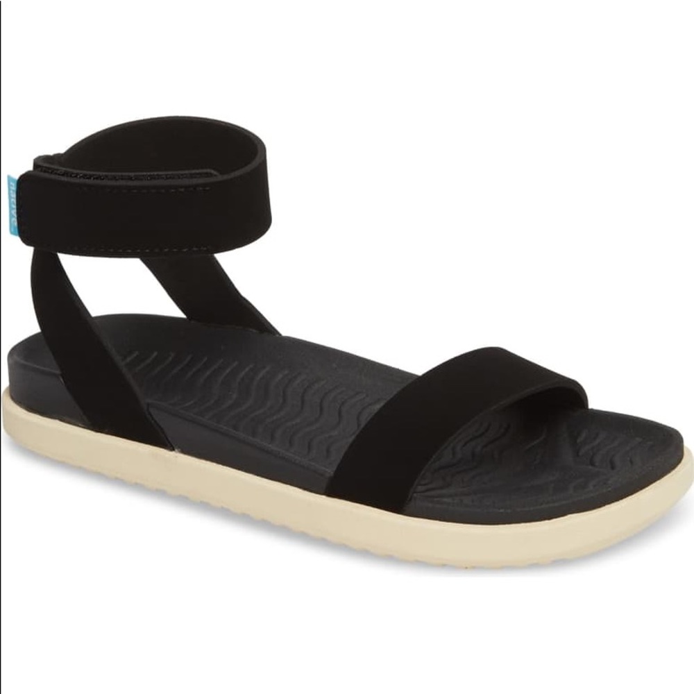 Native sandal
